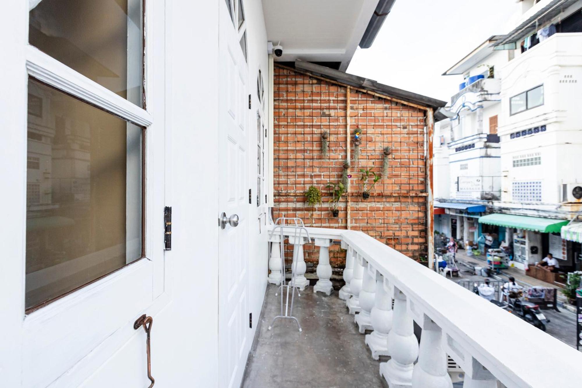 Sweett Lemon Hostel パトン エクステリア 写真