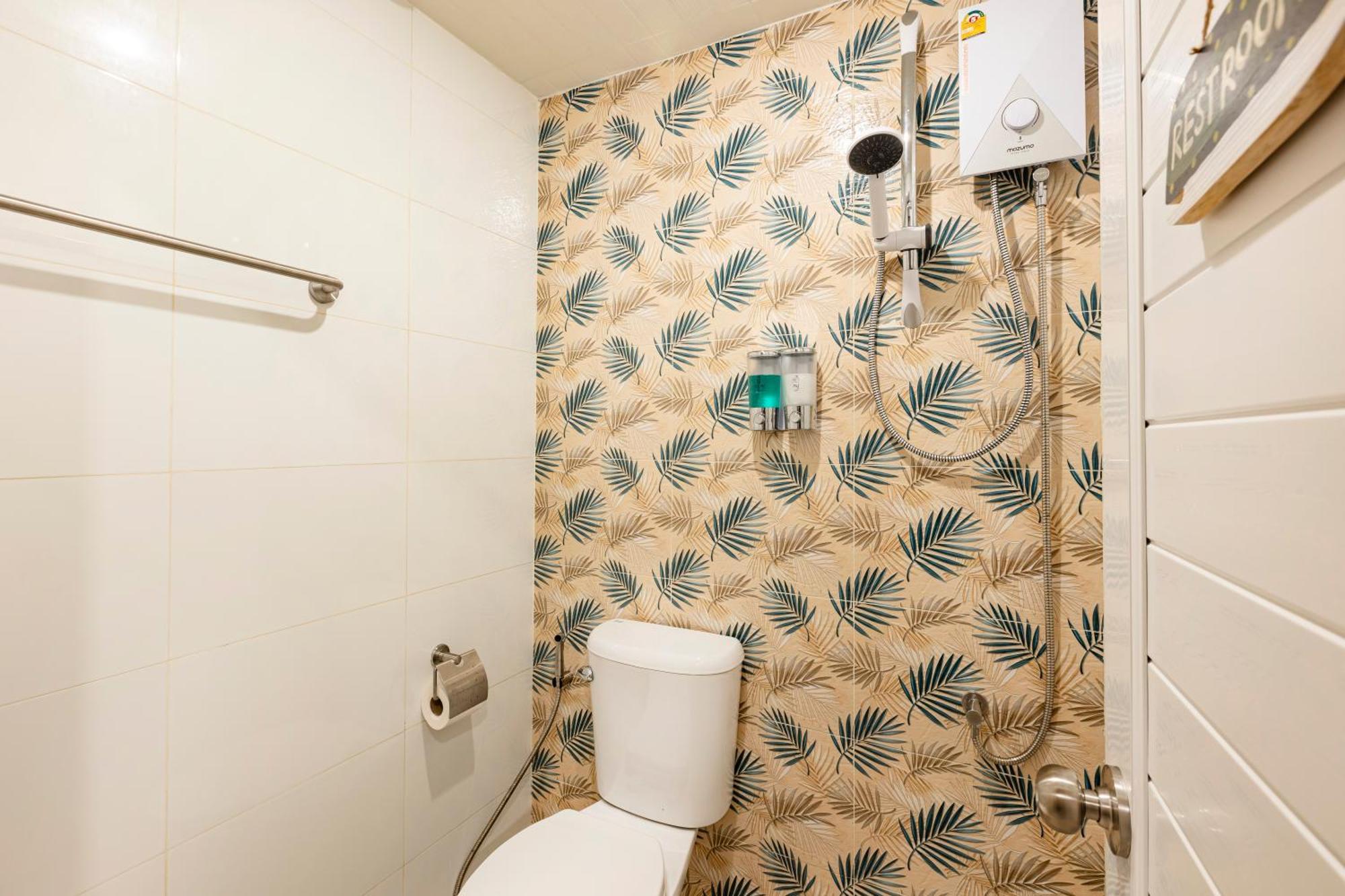 Sweett Lemon Hostel パトン エクステリア 写真